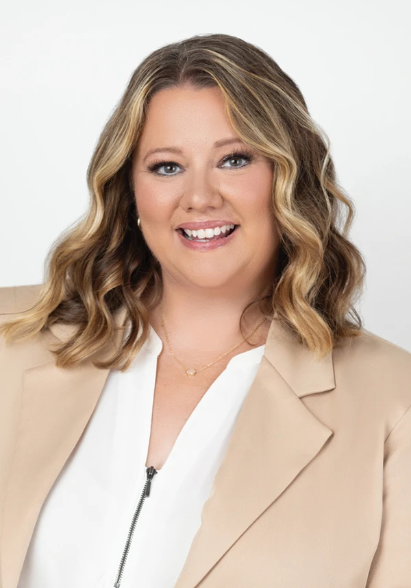 Amanda Torres Headshot