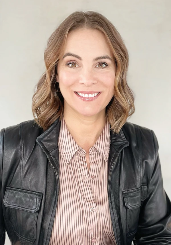 Kristin Hodgkinson Headshot